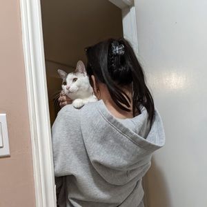 Meet your Posher, Leah